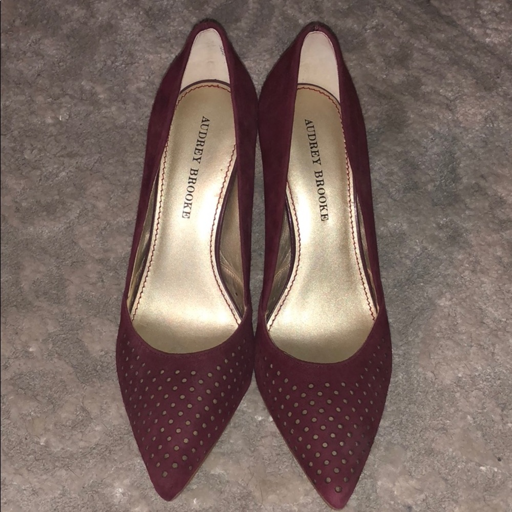 Audrey brook suede burgundy stiletto heel size 9M